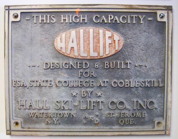 12-Hall-Lift.jpg