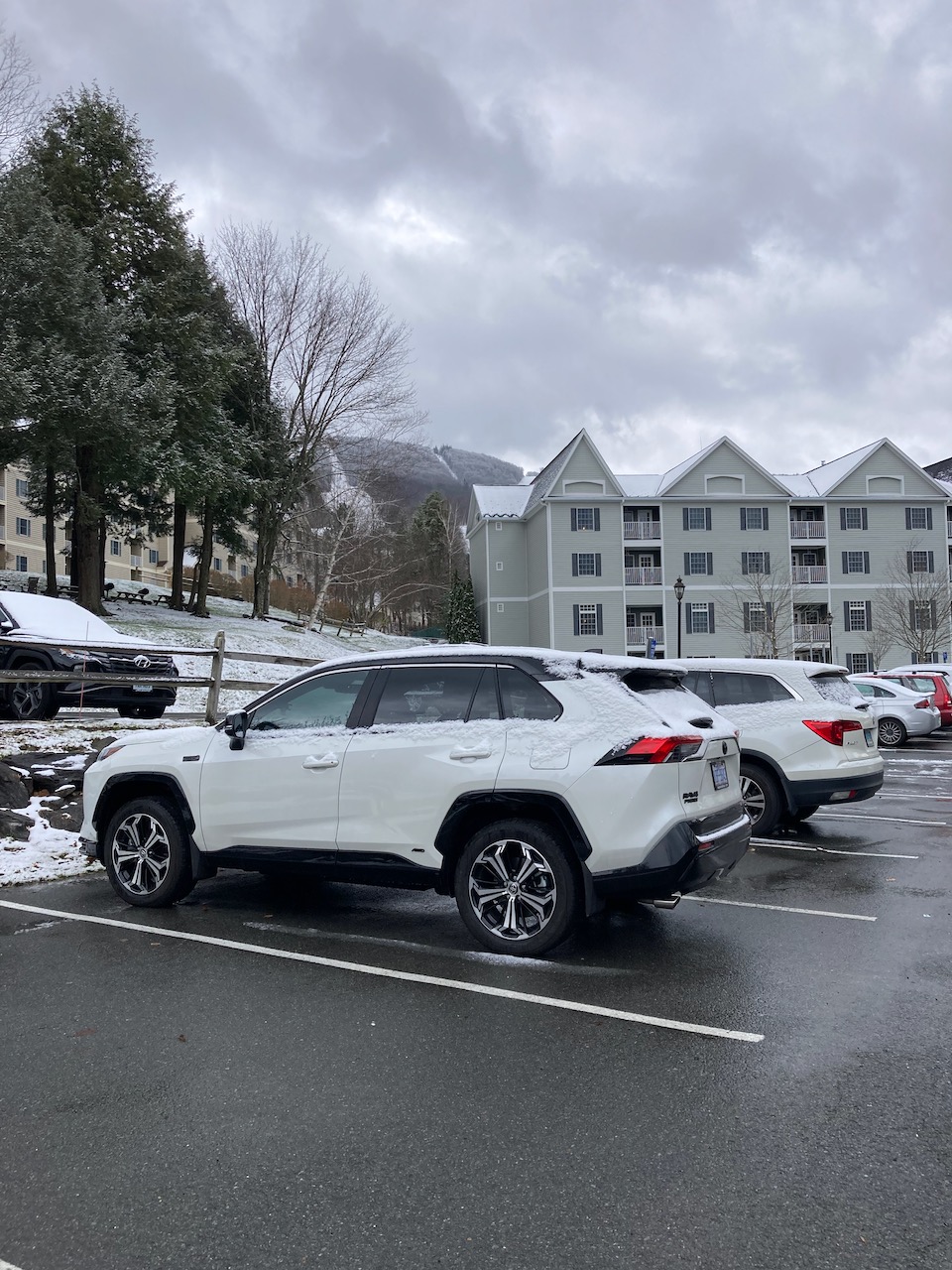 JIminy Peak snow 17Nov2022 - 1.jpeg