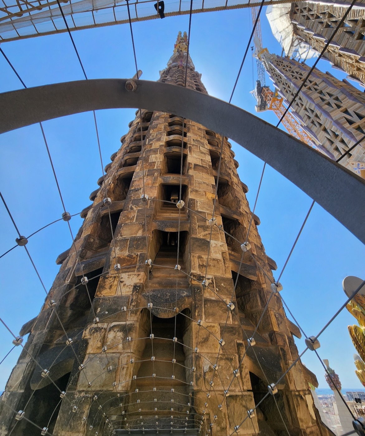 sagrada-familia-tower