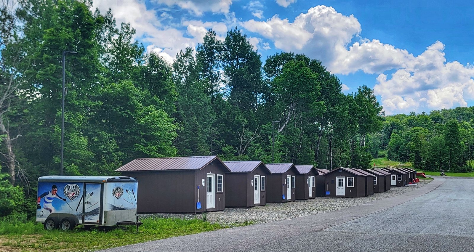 tiny-houses.jpg