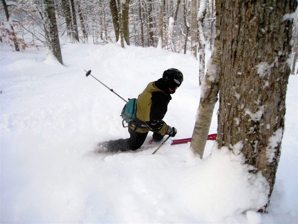 Can you wear online a bike helmet skiing