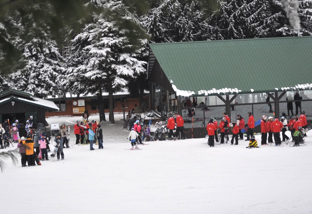 Mount Peter Ski Instructors