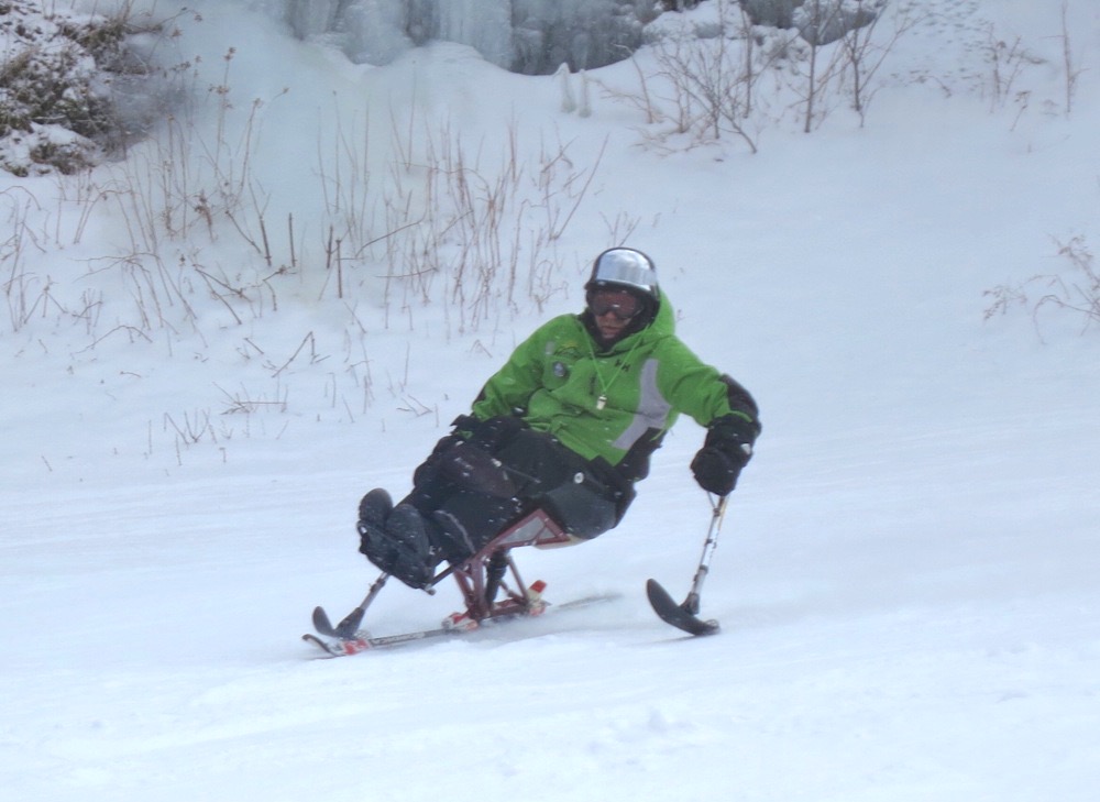 Tom the sit skier