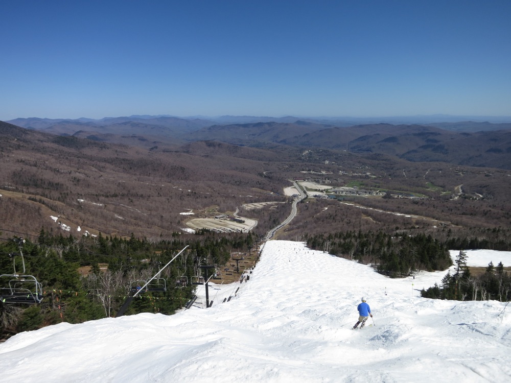 10 feet of snow on Superstar