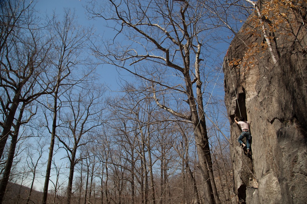 Powerlinez-Roped-Climber