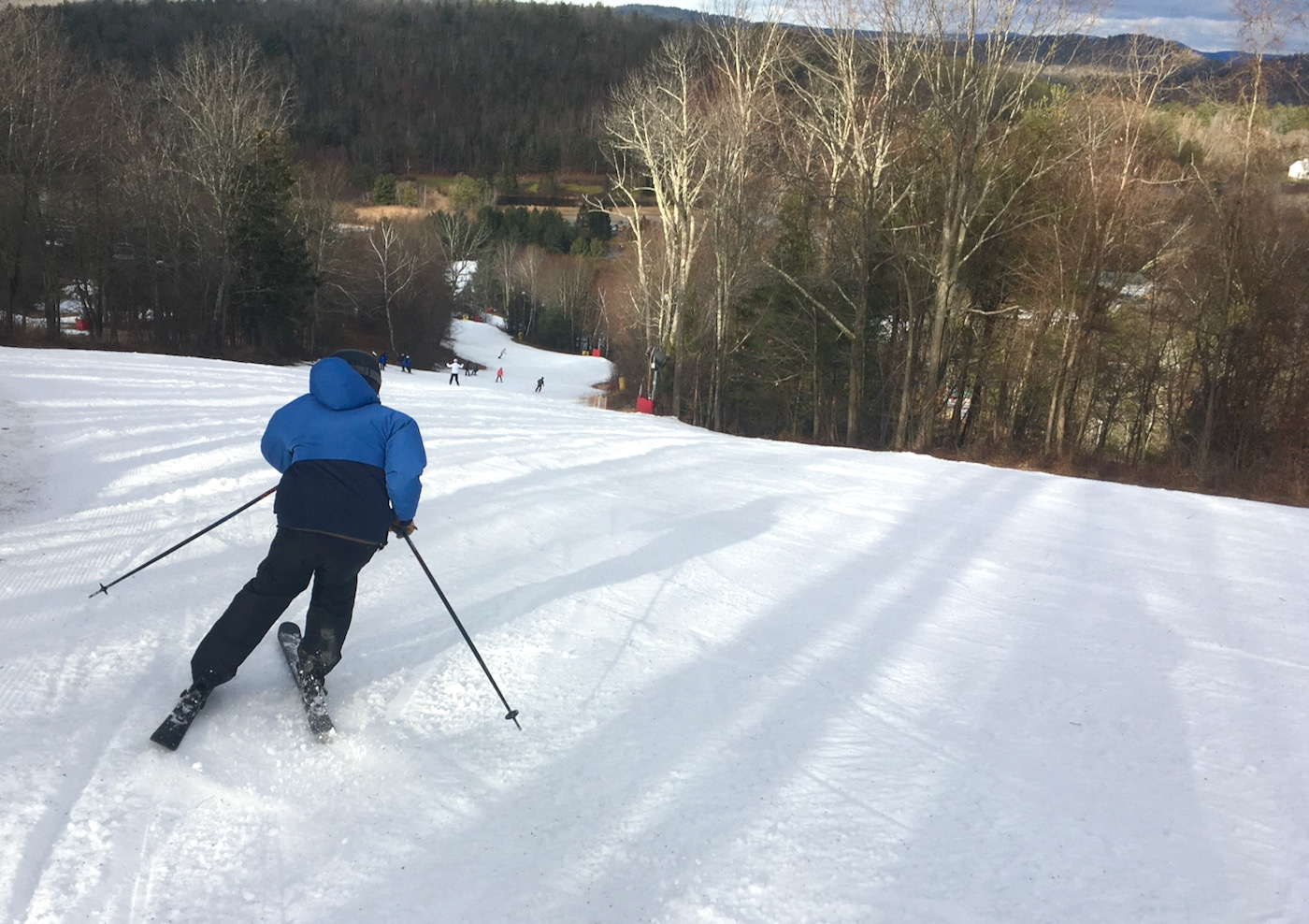 Mohawk Mountain skier