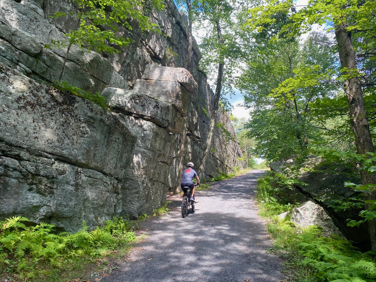 Minnewaska state park bike hot sale trails